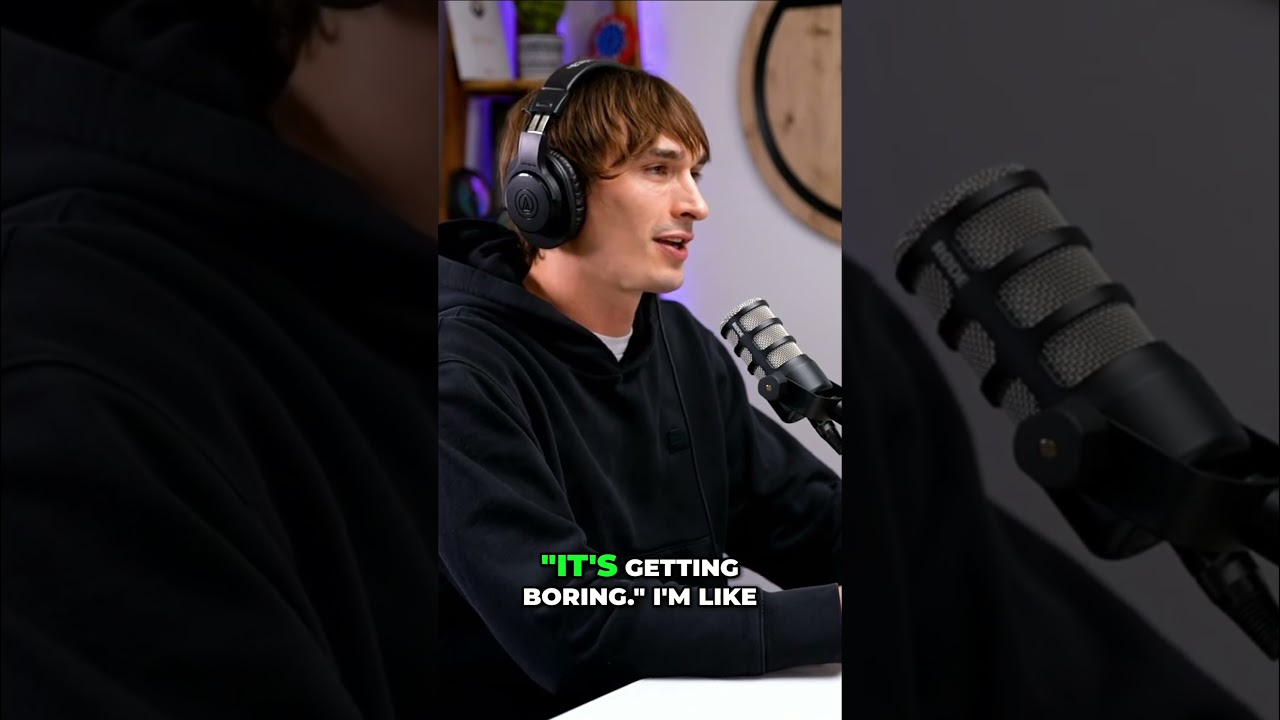 Как Бек уговорил Пирса покататься на рельсах... 