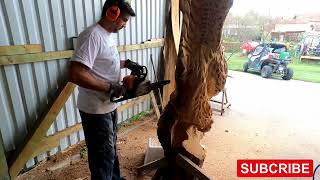 Flight of the Eagle: Carving a Majestic Bird with a Chainsaw and Oak Wood