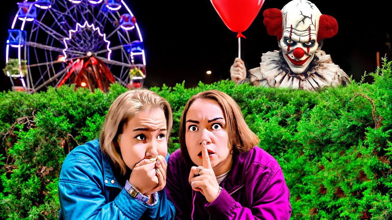 CACHE-CACHE CONTRE DES CLOWNS EFFRAYANTS DANS LE PARC D'ATTRACTIONS À 3 ...