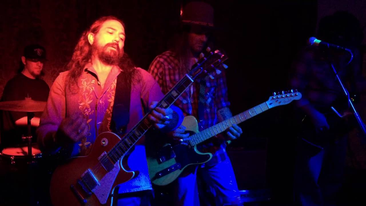 Boxcar Chief. Bread & Wine @ Pour House