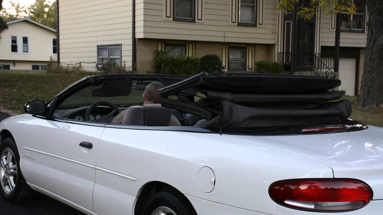 Chrysler Sebring Convertible top going up. YouTube
