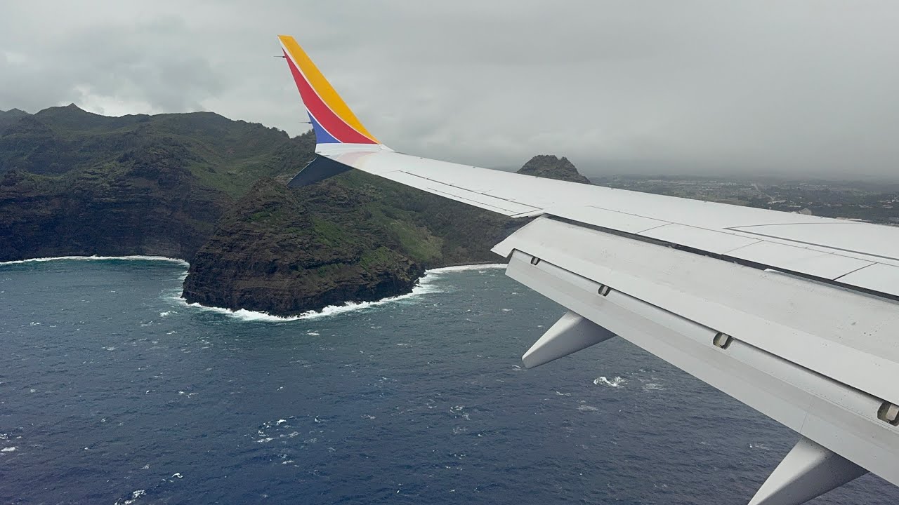 Southwest Airlines 737-MAX8 Mountainside Landing Lihue (Kauai) LIH