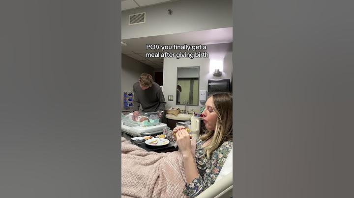 The first bite after childbirth is heaven 😋