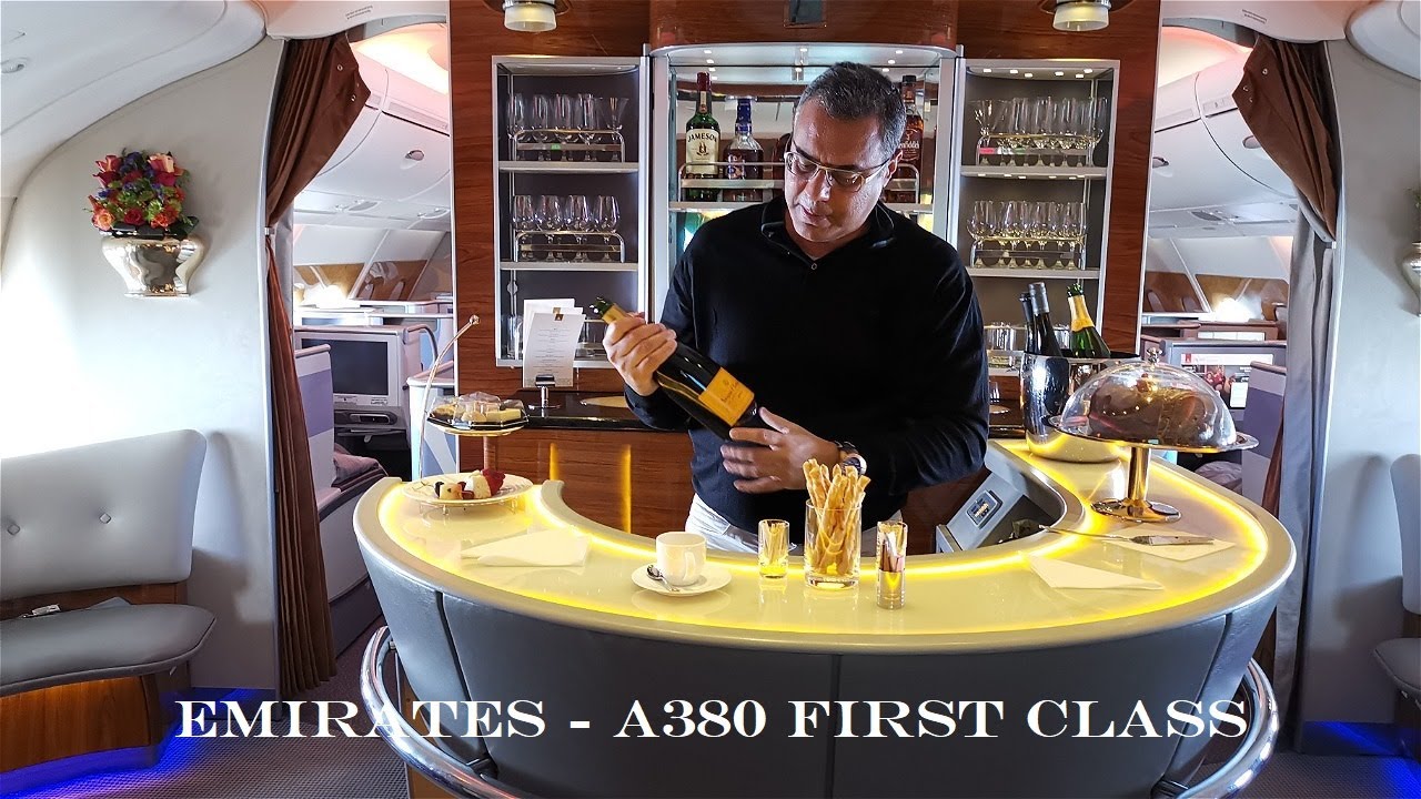 Emirates A380 First & Business Class Cabin Suite & Lounge Bar Review ...