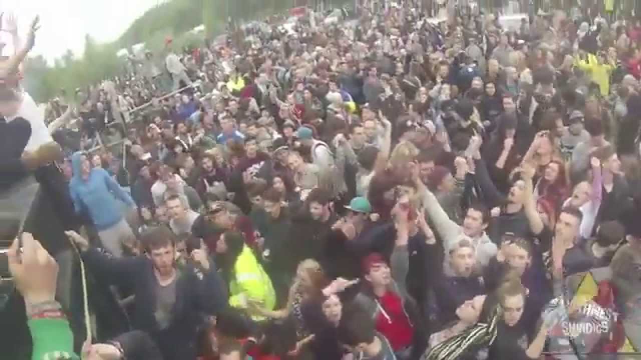 UKtek 2015 riot police shut down attempt