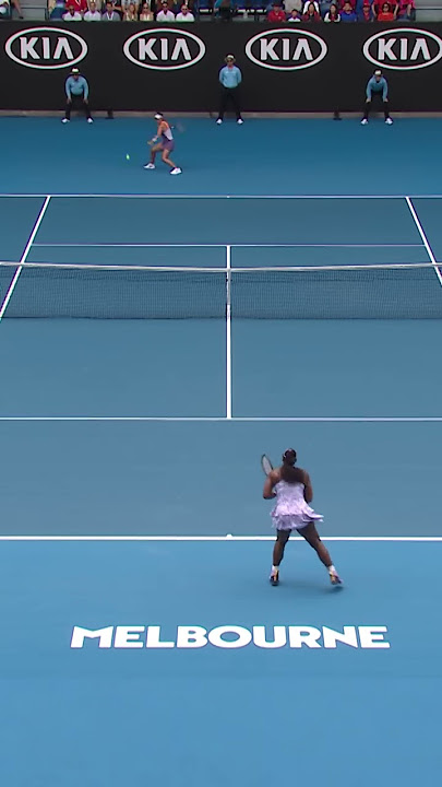 Serena Williams wins MARATHON point! 😱