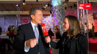 Interview - Prof. Dr. Dr. h.c. Wolfgang Huber, theologian