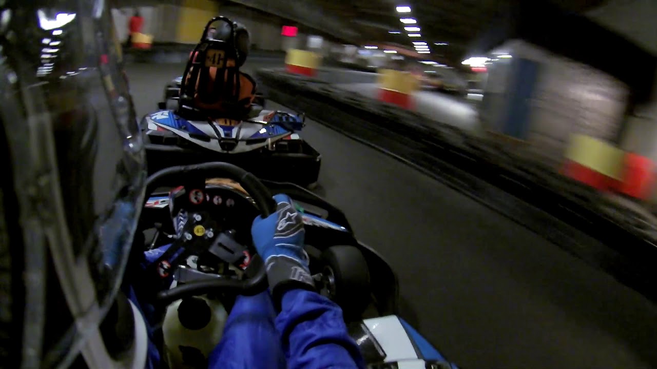 Le Mans start met indoor kart - Race Academy - Kartfabrique 2018