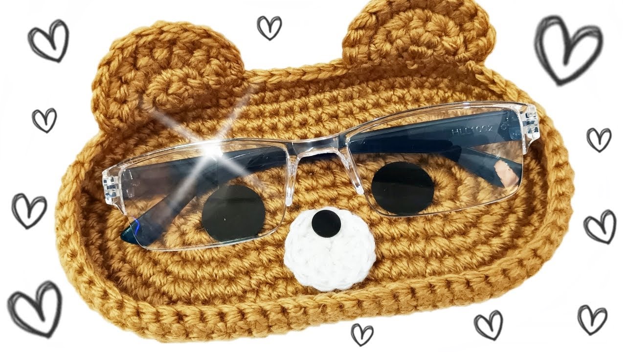 Crochet a glasses holder  ( English subtitle is available ) كروشيه  حافظة او قاعدة للنظارة