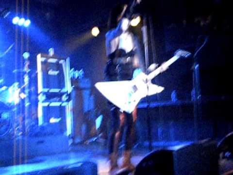 takes my life - Halestorm