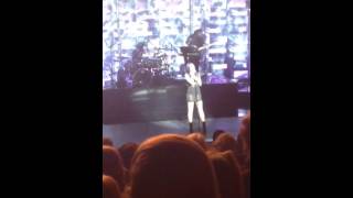 Jessie J - talking - Rhyl