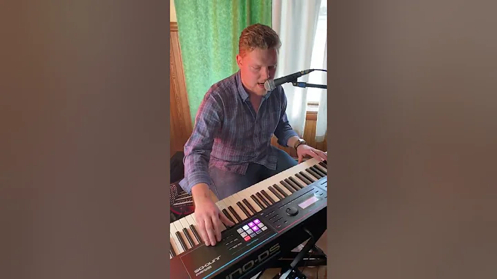 Dancing in the Moonlight-King Harvest Cover by Tre...