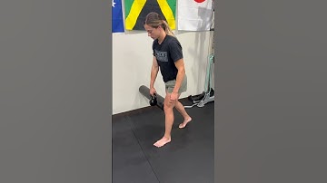 GOAT Movement: B Stance Foam Roller RDL