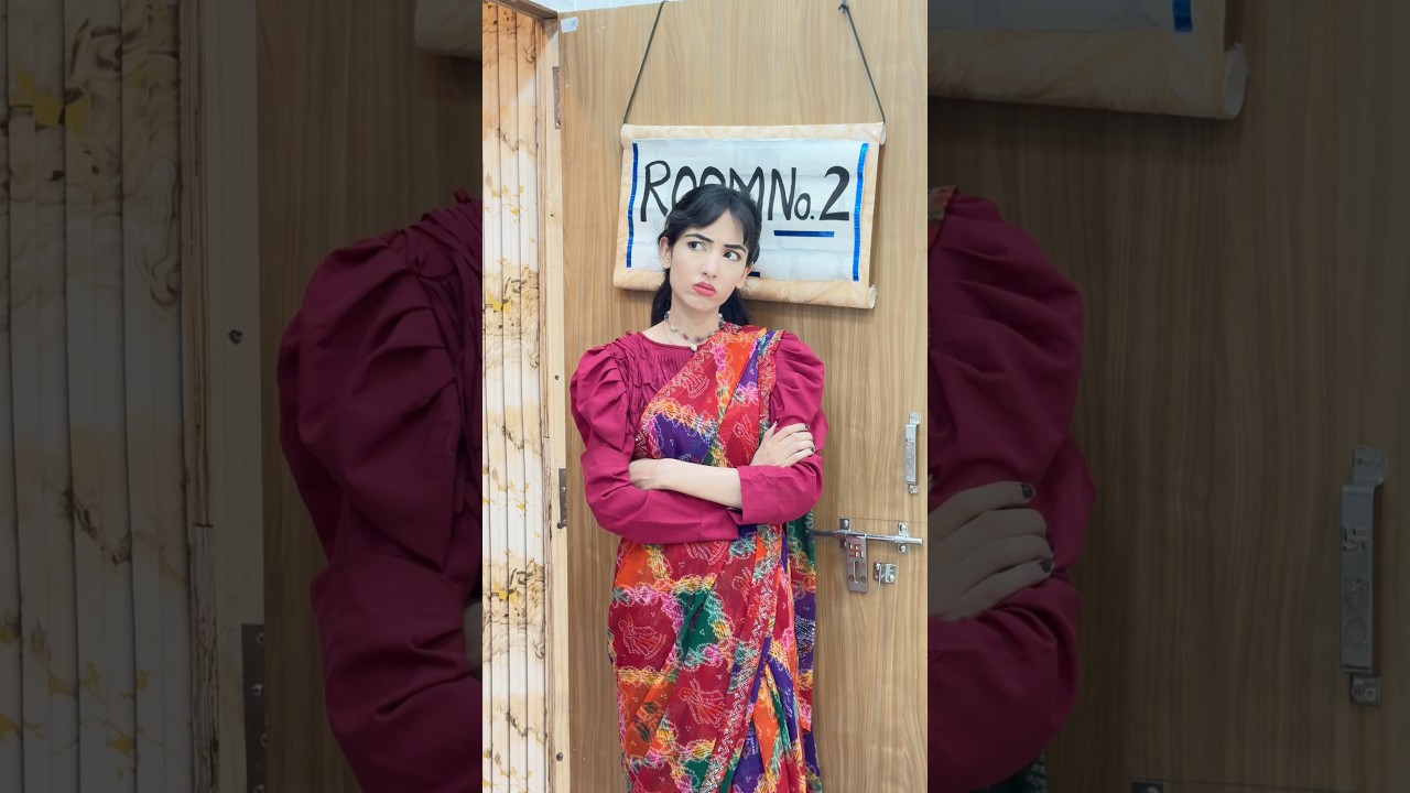 Where did the books go?📚😱😥|Simran Makhija| #shorts #school #schoollife #comedy #funny #viral