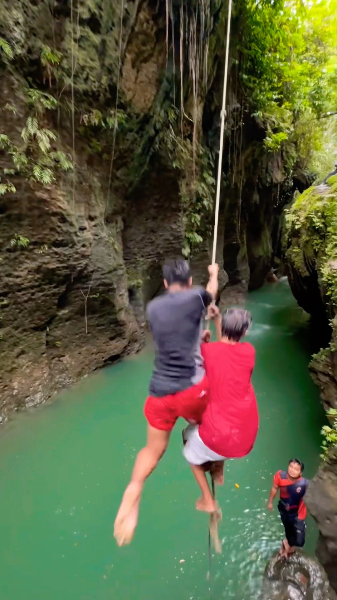 Bego Lompat Tarzan di Ciwayang