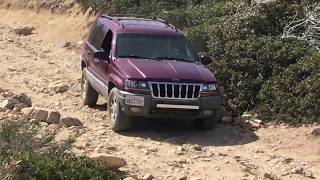 Me in my 2008 4runner sr5 4x4 (with a bilstein 5100 2.5" lift/leveling
kit), and father-in-law his stock 2000 jeep grand cherokee. filmed
with an aukey...