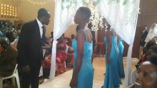 Umukimbagiro : Kimwe mu biryoshya ubukwe bw'Abadiventiste udasanga muyandi matorero