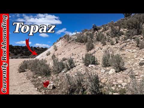 Tiny Topaz at the Mountain Spring Peak Roadcut // Rockhounding Utah