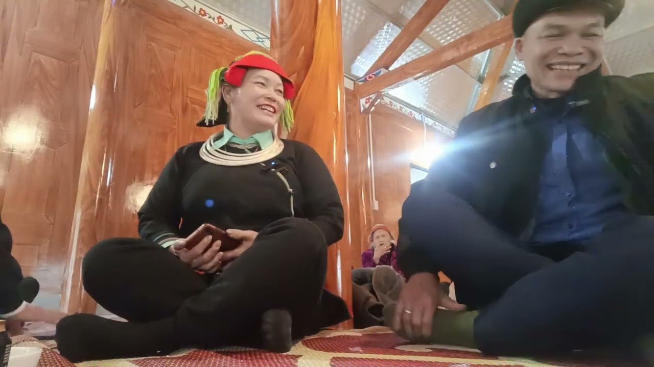 Bà tí hiện hát bốc lắm mời các bạn nghe 