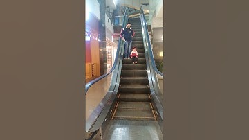 first time using  escalator #great #explore