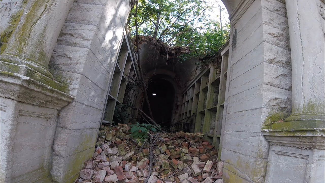 Ancient?Walls*Cathedrals*Revisiting A Mausoleum AND MORE 