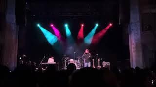 230905 “maybe we need a break” - slclhd opening for Wave To Earth, North America Tour in Chicago