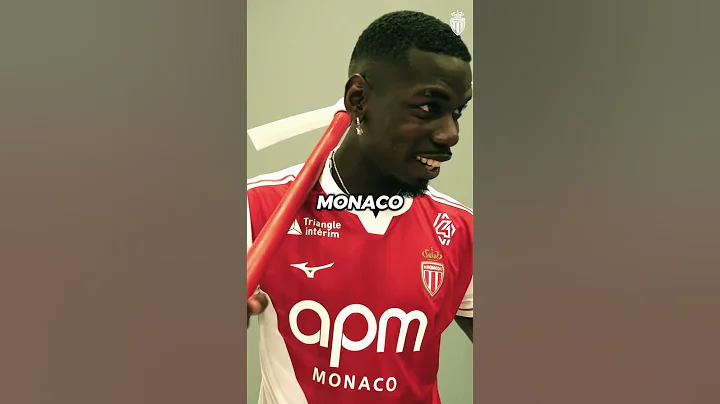 Mbappe’s reaction to Pogba coming back to football in tears after 2 years. 🥹❤️