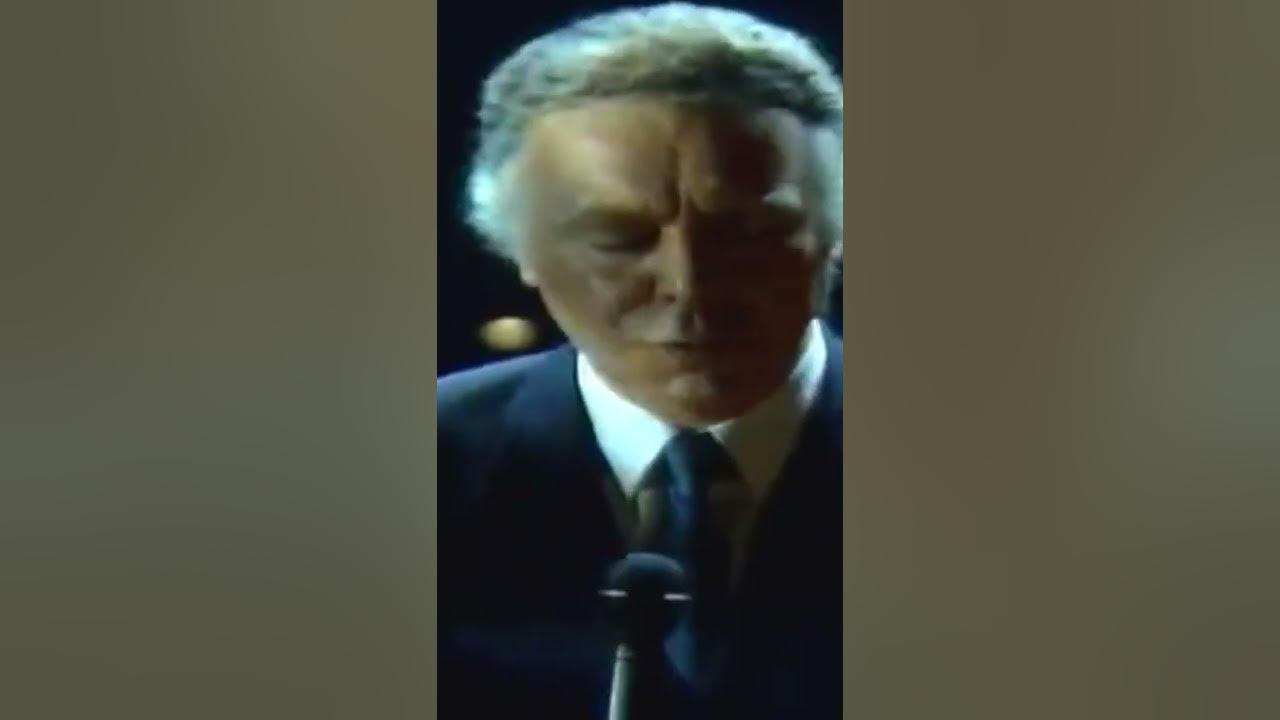 Carlos do Carmo | Lisboa Menina e Moça |Um ano Planeta Terra sem Você...
