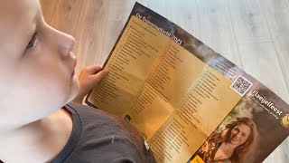 Op Naar De Boerenoptocht, Flaeijelfeest. Boerenwagens, Tractoren, Paard En Wagens, Oldtimers En Meer