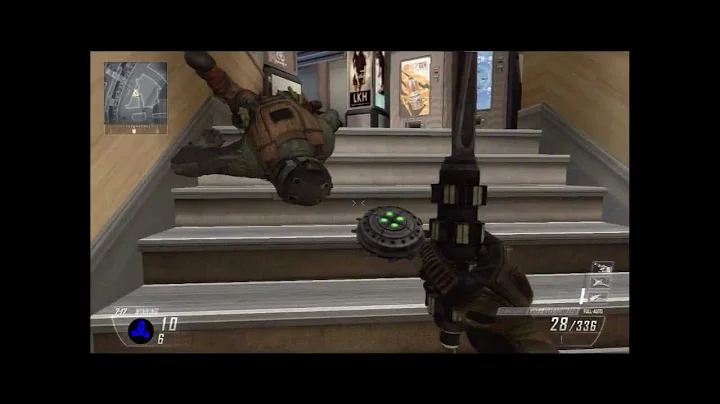 Call of Duty Black Ops 2 - Free For All @ Express (Embarrassing the Christmas Noobs) - Commentary