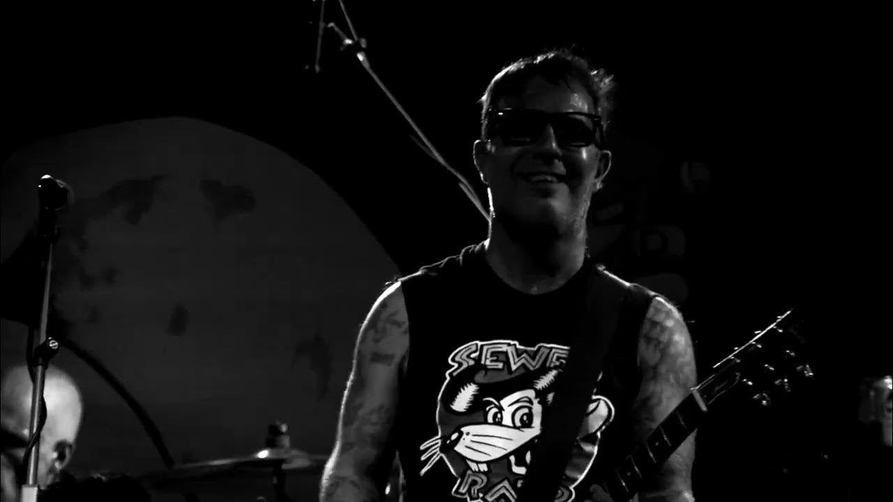 The Manges - High On Stress (Official Video) The Manges - High On Stress (Official Video)