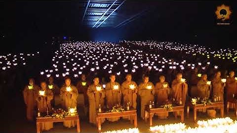 Đồng diễn hoa đăng thắp nến tri ân các anh hùng liệt sỹ 27/7/2020