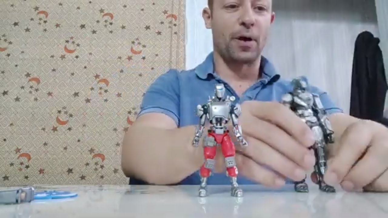 Fortnite A.I.M action figure amazing YouTube