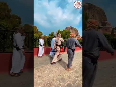 قرية في اليمن بدون قات و ممنوع ان يبيت او يسكن الغرباء فيها قرية الحطيب حراز اليمن