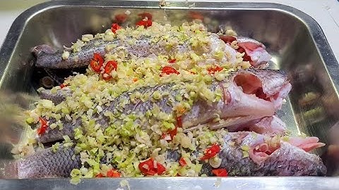 CÁ LÓC MUỐI SẢ ỚT đừng cho muối trực tiếp vào cá để muối cách mới này cá thấm điều vừa khẩu vị hơn