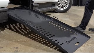 Manual Ramp Operation with Hinge Handle - BraunAbility Commercial Voyager
