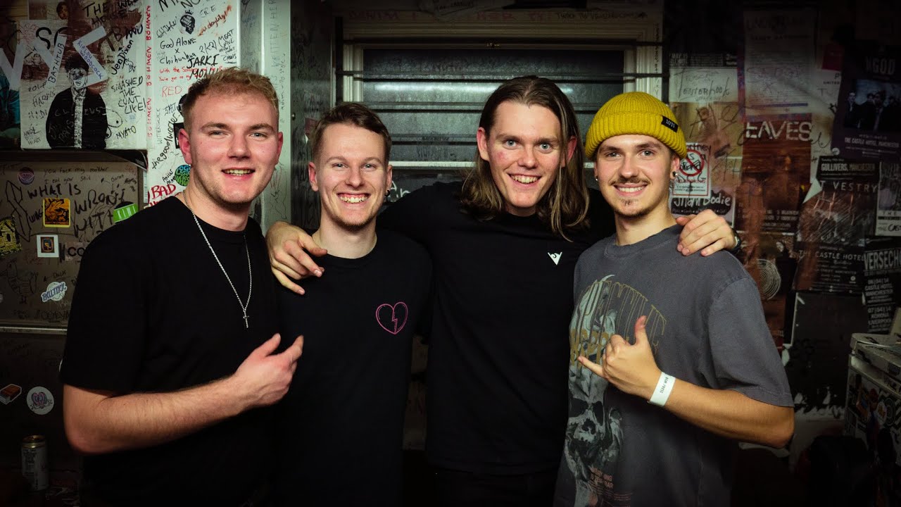 VIVAS - UK Tour Diary: Manchester | Part 5