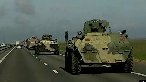 Russian Military Activity Ramps Up In Crimea Along Major Highway From Russia - DayDayNews