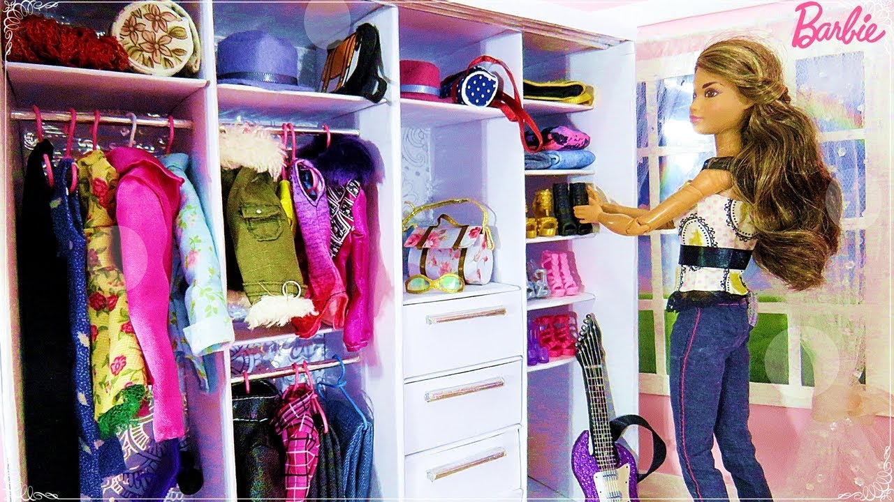 Como fazer Guarda-Roupa Closet com Papelão, para Barbie e Outras