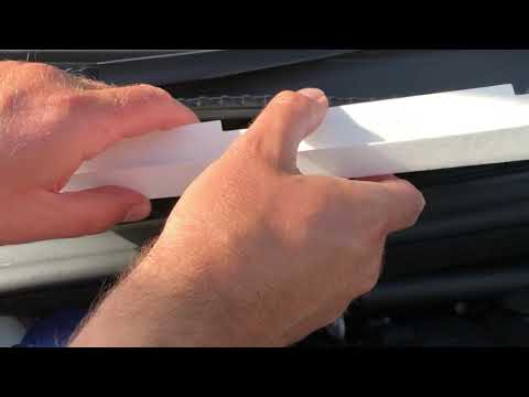Citroen C3 Picasso 1.4VTR+ 2009 - Changing The Pollen Filter