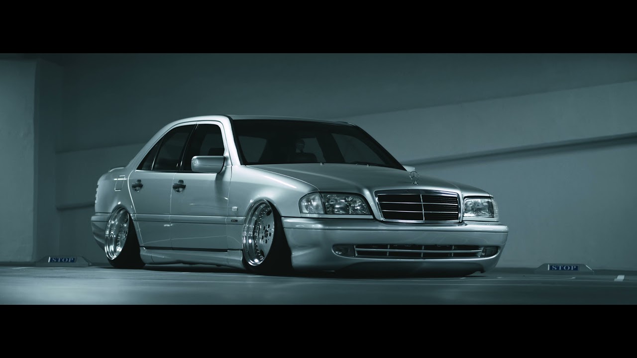 Mercedes Benz W202 lowerd in Tainan street x NThree + Statics.tw 