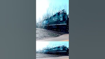 Nice pair of GATX GP38-2 engines on CSX train