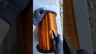 Cutting copper wire with a utility blade ASMR