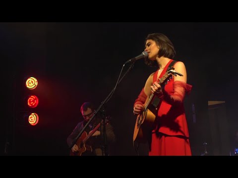 Женя Любич - Невзначай (Live)