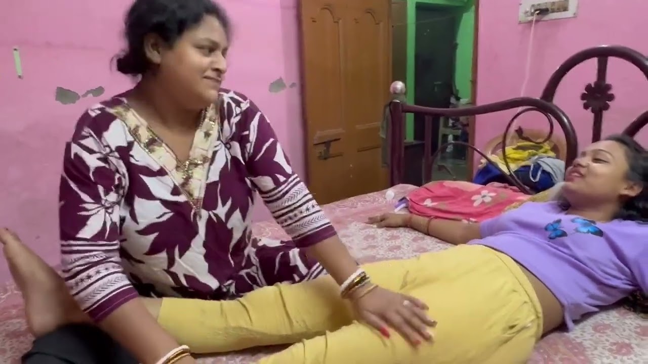 bahu ka feet massage prank video