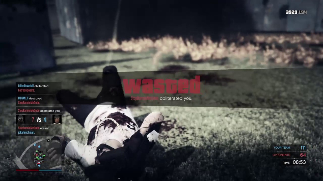 Grand Theft Auto V just messing with friends - YouTube