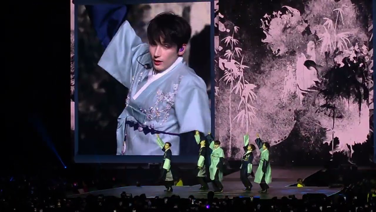 TxT- Beomgyu solo + Sugar Rush Ride + Neverland | Act:Promise -ep.2- in Europe, London 25.03.25