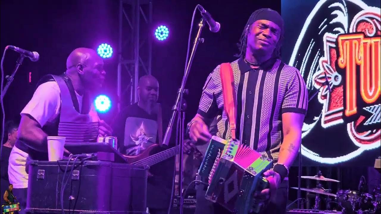 J Paul Jr And The Zydeco Nubreeds #loveinthestable J Paul Jr Zydeco NuBreeds "The Boom Boom Room" in Opelousas,La. ⚜️🪗🎸🎹🥁