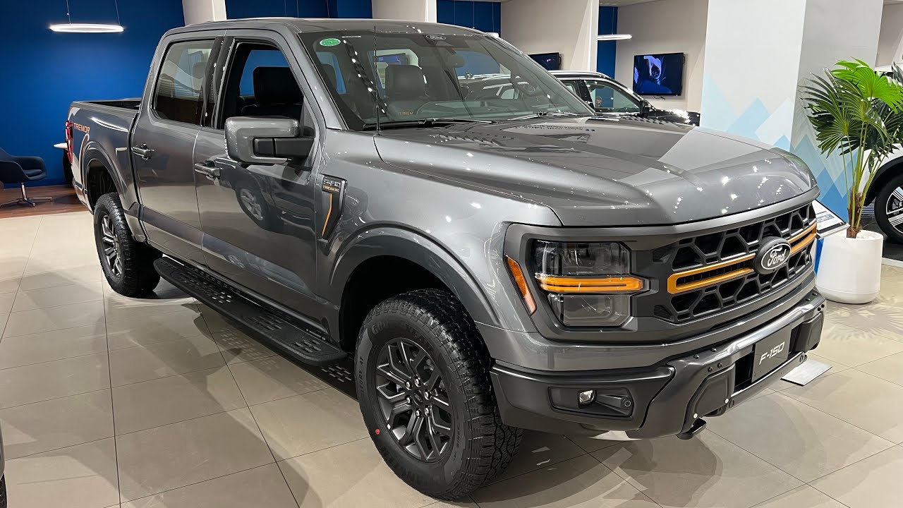 فورد F150 2025 تريمور محرك 8 سلندر 5.0L كامل المواصفات وارد الغانم الكويت