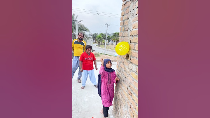 Balloon 🎈🎈 popping fun surprise 😅😀